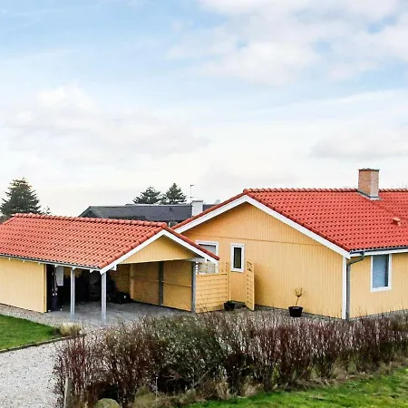 Holiday Avernakøvej Feriehus